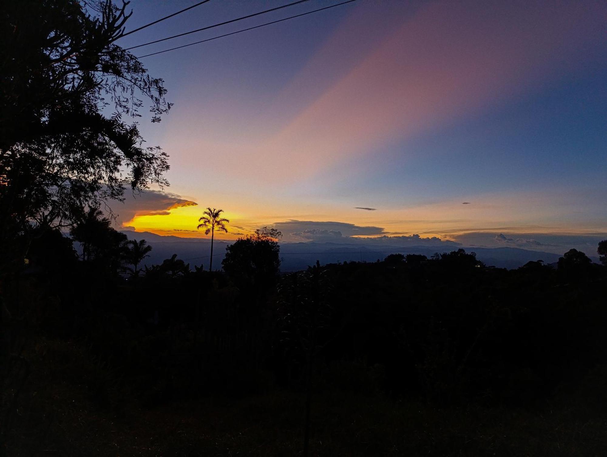 Eco Lodge La Juanita Manizales Bagian luar foto