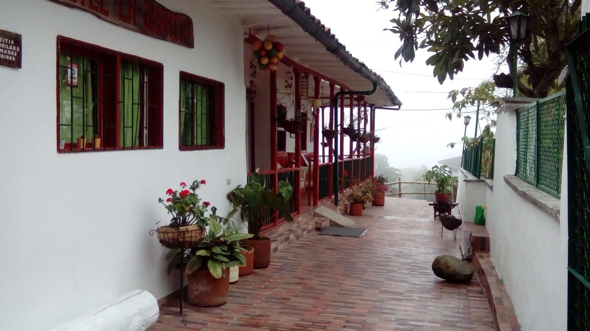 Eco Lodge La Juanita Manizales Bagian luar foto